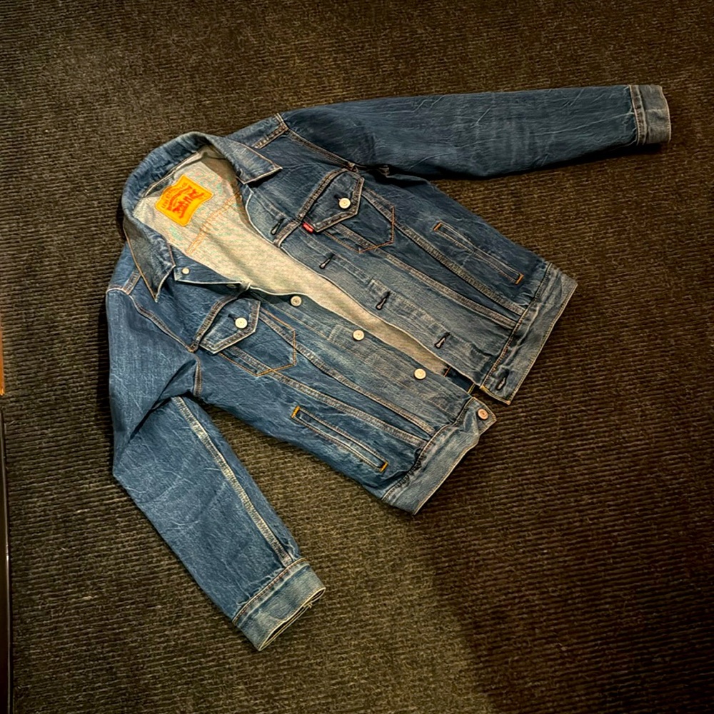 Levi’s Trucker Jacket